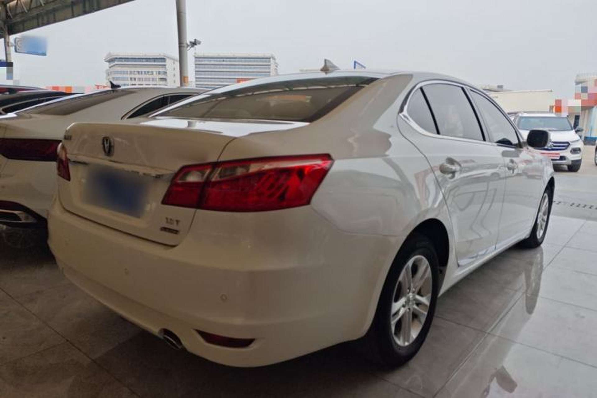 Used CHANGAN Raeton 2014 1.8T Automatic Elite Anniversary Edition China IV Standard Rear Right 45 Deg