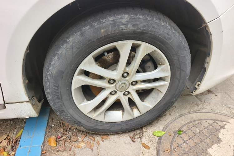 Used CHANGAN Raeton 2014 1.8T Automatic Elite Anniversary Edition China IV Standard Right Front Wheel Hub