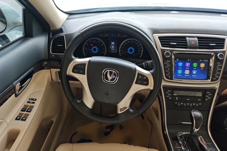 Used CHANGAN Raeton 2014 1.8T Automatic Elite Anniversary Edition China IV Standard Steering Wheel