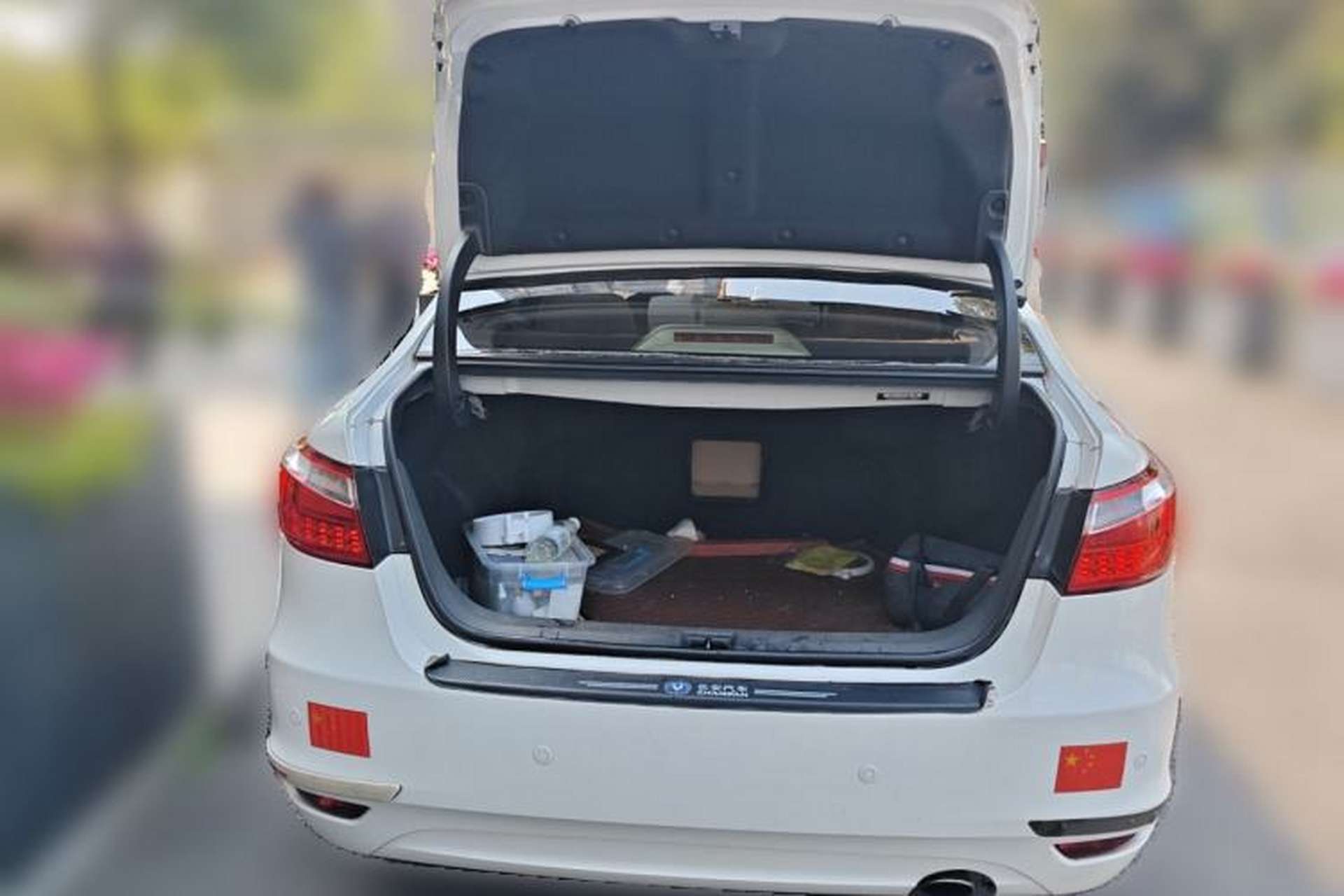 Used CHANGAN Raeton 2014 1.8T Automatic Elite Anniversary Edition China IV Standard Trunk