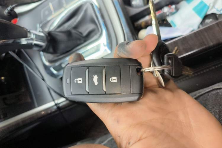Used CHANGAN Raeton 2014 1.8T Automatic Prestige Anniversary Edition China IV Standard Vehicle Key