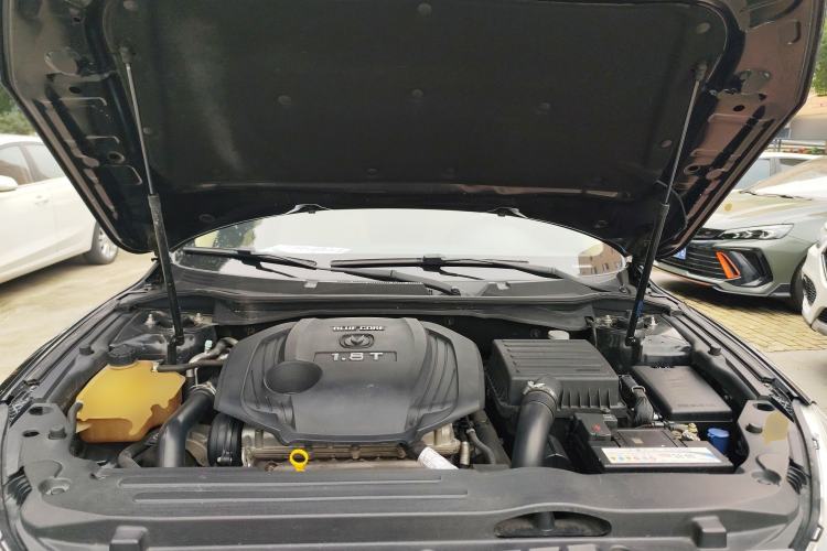 Used CHANGAN Raeton 2016 1.8T Automatic Smart Enjoyment Deluxe Model Engine Bay