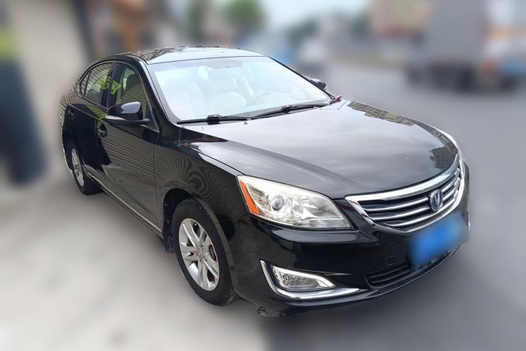 Used CHANGAN Raeton 2016 1.8T Automatic Smart Enjoyment Deluxe Model Front Right 45 Deg