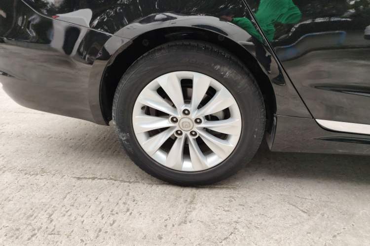 Used CHANGAN Raeton 2016 1.8T Automatic Smart Enjoyment Deluxe Model Right Rear Wheel Hub