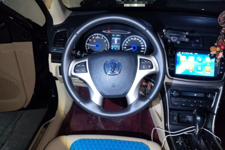 Used CHANGAN Raeton 2016 1.8T Automatic Smart Enjoyment Deluxe Model Steering Wheel