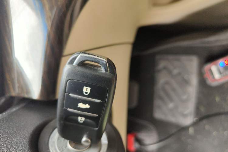 Used CHANGAN Raeton 2016 1.8T Automatic Smart Enjoyment Deluxe Model Vehicle Key