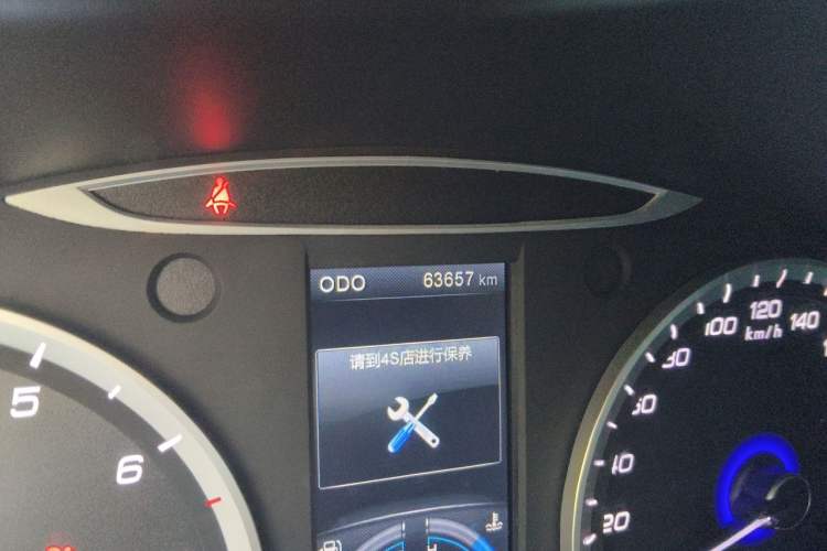 Used CHANGAN Raeton 2016 1.8T Automatic Smart Enjoyment Zunchi Model Odometer Close Up