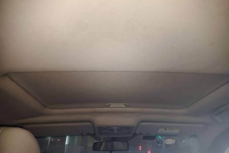 Used CHANGAN Raeton 2016 1.8T Automatic Smart Enjoyment Deluxe Model Headliner