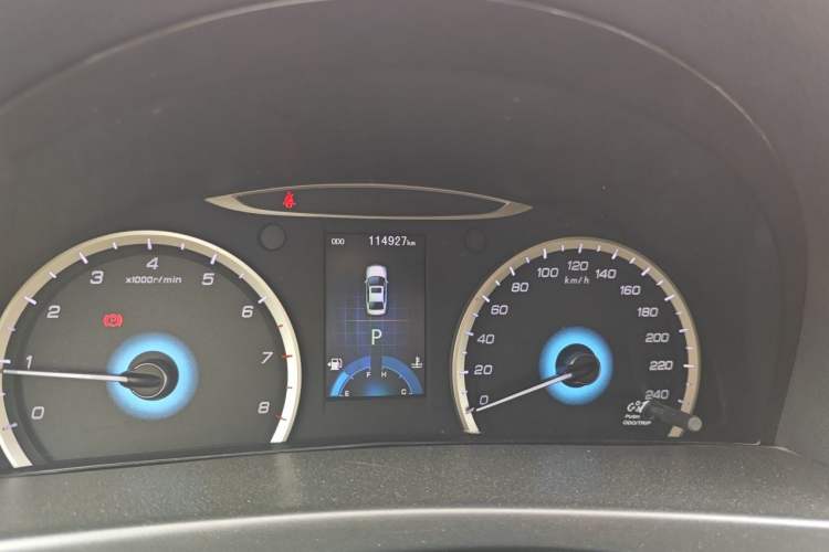 Used CHANGAN Raeton 2016 1.8T Automatic Smart Enjoyment Deluxe Model Odometer Close Up
