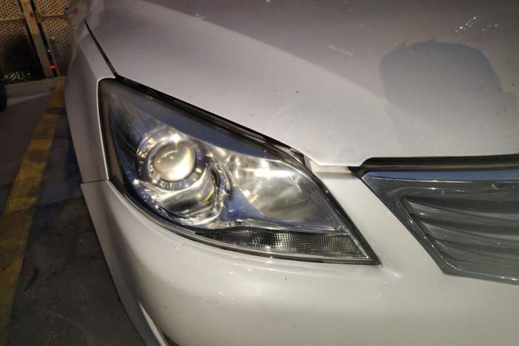 Used CHANGAN Raeton 2016 1.8T Automatic Smart Enjoyment Deluxe Model Right Front Headlight