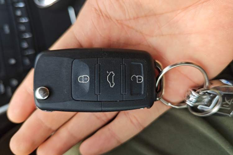 Used CHANGAN Raeton 2016 1.8T Automatic Smart Enjoyment Deluxe Model Vehicle Key