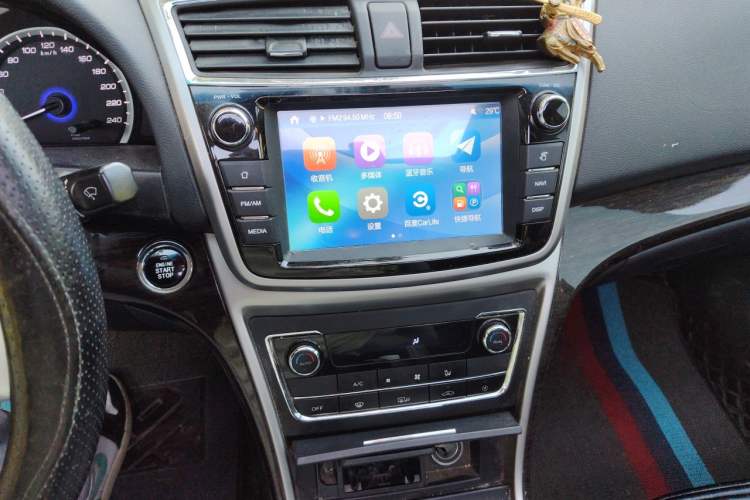 Used CHANGAN Raeton 2017 1.5T Automatic Smart Enjoyment Zunchi Model Audio And AC Panel