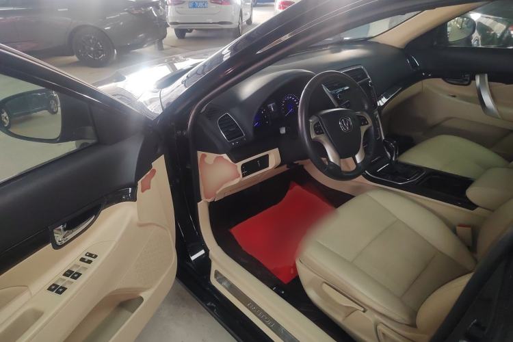 Used CHANGAN Raeton 2017 1.5T Automatic Smart Enjoyment Deluxe Model Driver Seat