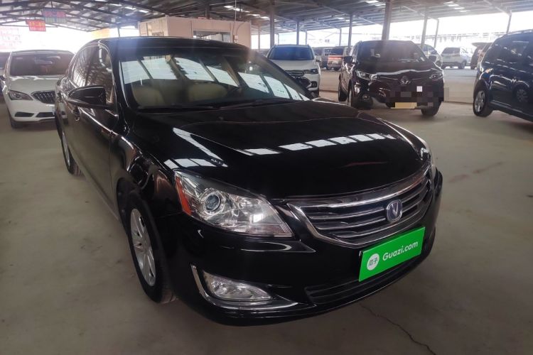 Used CHANGAN Raeton 2017 1.5T Automatic Smart Enjoyment Deluxe Model Front Right 45 Deg