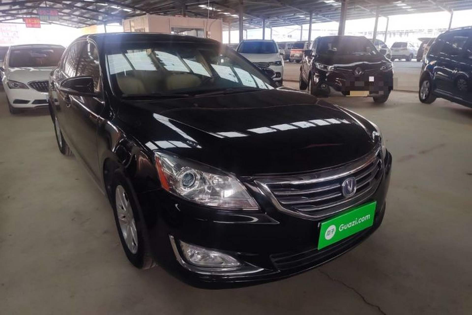 Used CHANGAN Raeton 2017 1.5T Automatic Smart Enjoyment Deluxe Model Front Right 45 Deg