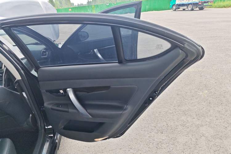 Used CHANGAN Raeton 2017 1.5T Automatic Smart Enjoyment Zunchi Model Interior 6