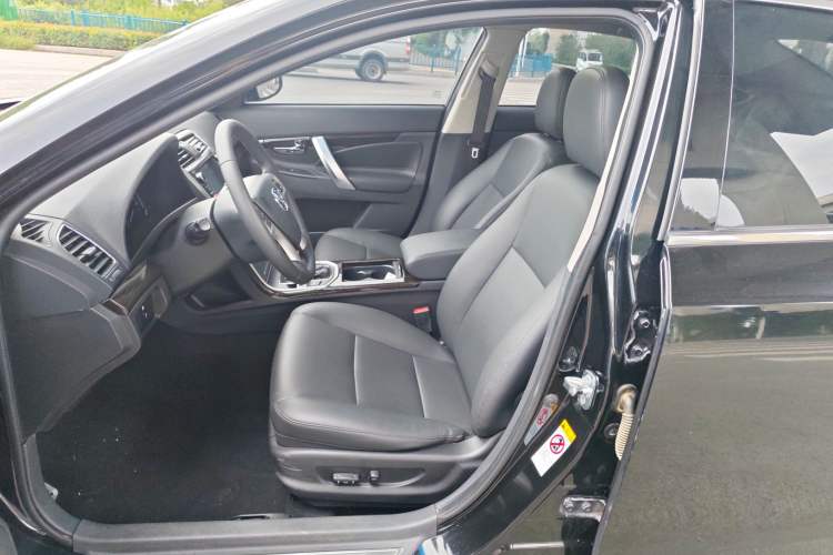 Used CHANGAN Raeton 2017 1.5T Automatic Smart Enjoyment Zunchi Model Left Front Seat
