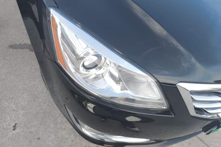Used CHANGAN Raeton 2017 1.5T Automatic Smart Enjoyment Deluxe Model Right Front Headlight