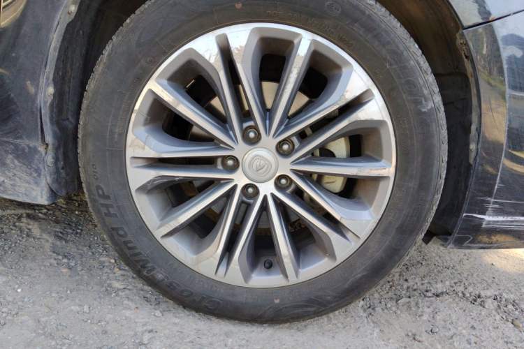 Used CHANGAN Raeton 2017 1.5T Automatic Smart Enjoyment Zunchi Model Right Front Wheel Hub