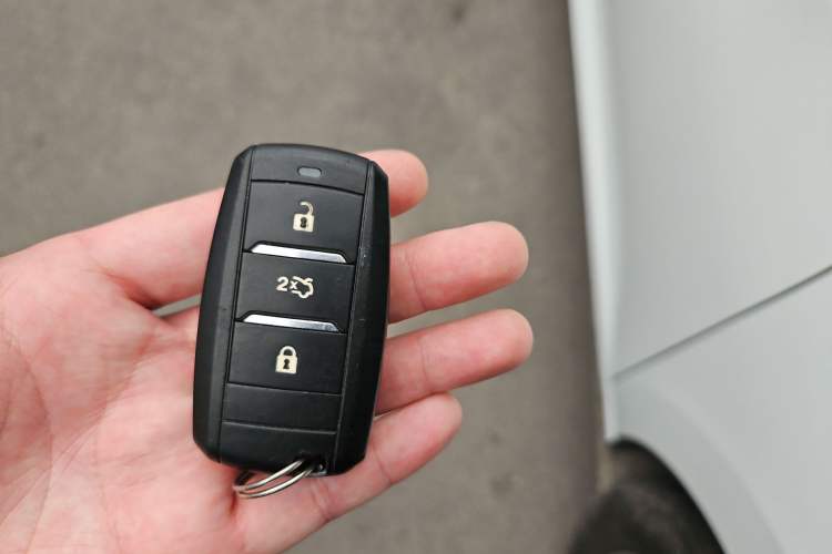 Used CHANGAN Raeton 2017 1.5T Automatic Smart Enjoyment Deluxe Model Vehicle Key