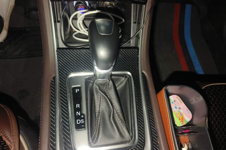 Used CHANGAN Raeton CC 2018 1.5T Automatic Zhiya Model China V Standard Gear Lever