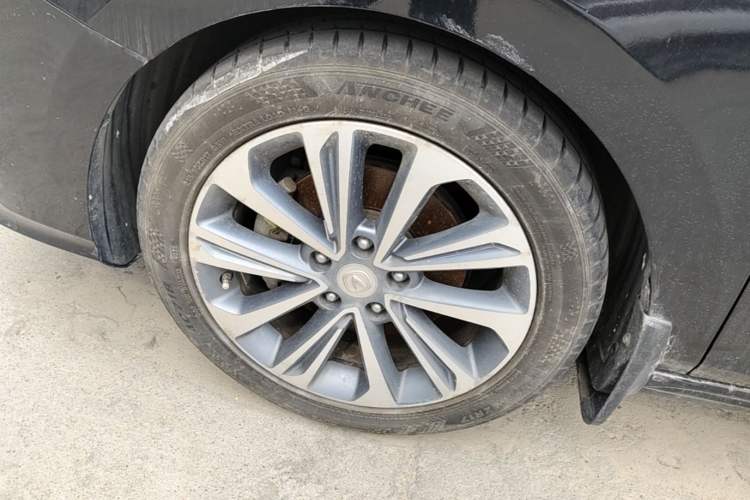 Used CHANGAN Raeton CC 2018 1.5T Automatic Zhiya Model China V Standard Left Front Wheel Hub