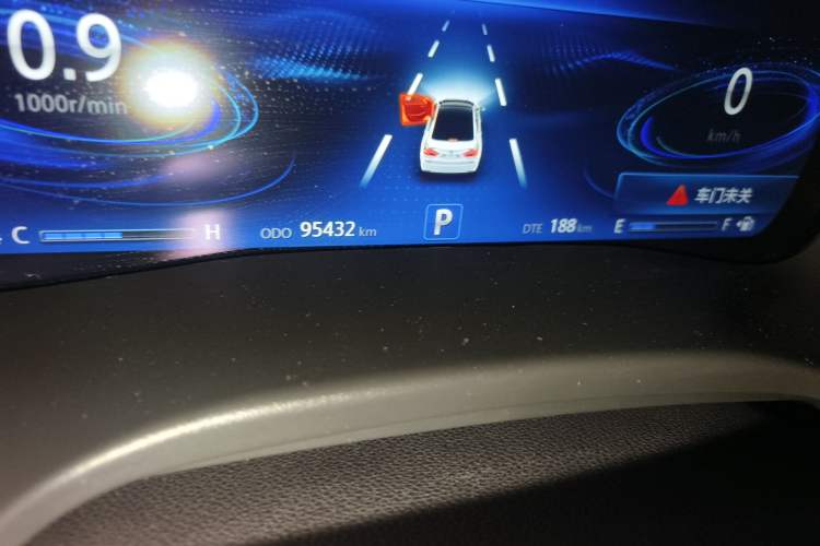 Used CHANGAN Raeton CC 2018 1.5T Automatic Zhiya Model China V Standard Odometer Close Up
