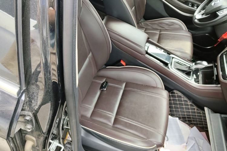 Used CHANGAN Raeton CC 2018 1.5T Automatic Zhiya Model China V Standard Right Front Seat