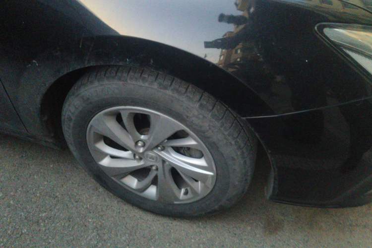 Used CHANGAN Raeton CC 2018 1.5T Manual Elegant Model China V Standard Right Front Wheel Hub