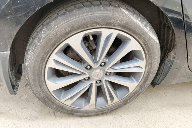 Used CHANGAN Raeton CC 2018 1.5T Automatic Zhiya Model China V Standard Right Rear Wheel Hub