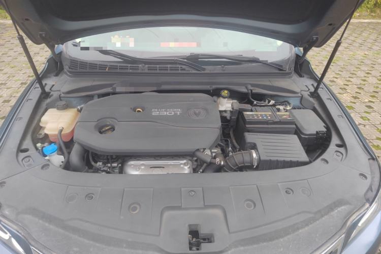 Used CHANGAN Raeton CC 2018 1.5T Automatic Haoya Model China V Standard Engine Bay