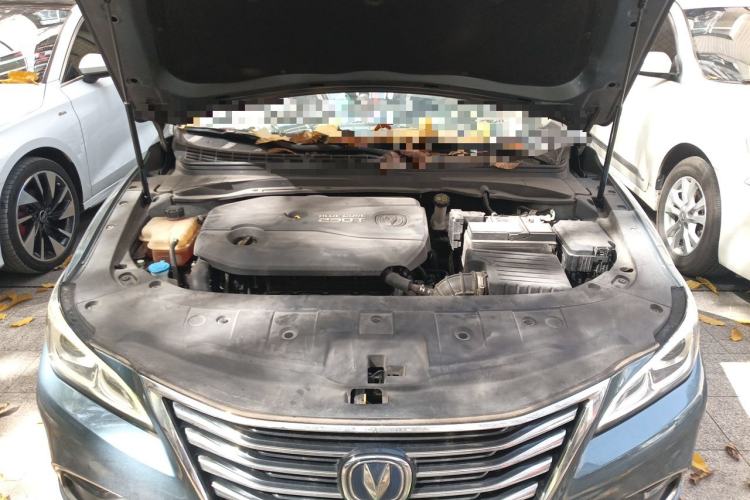 Used CHANGAN Raeton CC 2018 1.5T Automatic Haoya Model China V Standard Engine Bay