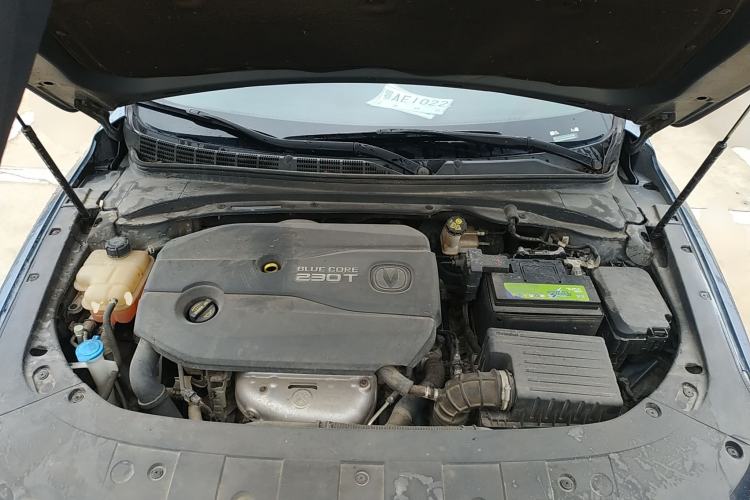 Used CHANGAN Raeton CC 2018 1.5T Automatic Haoya Model China V Standard Engine Bay