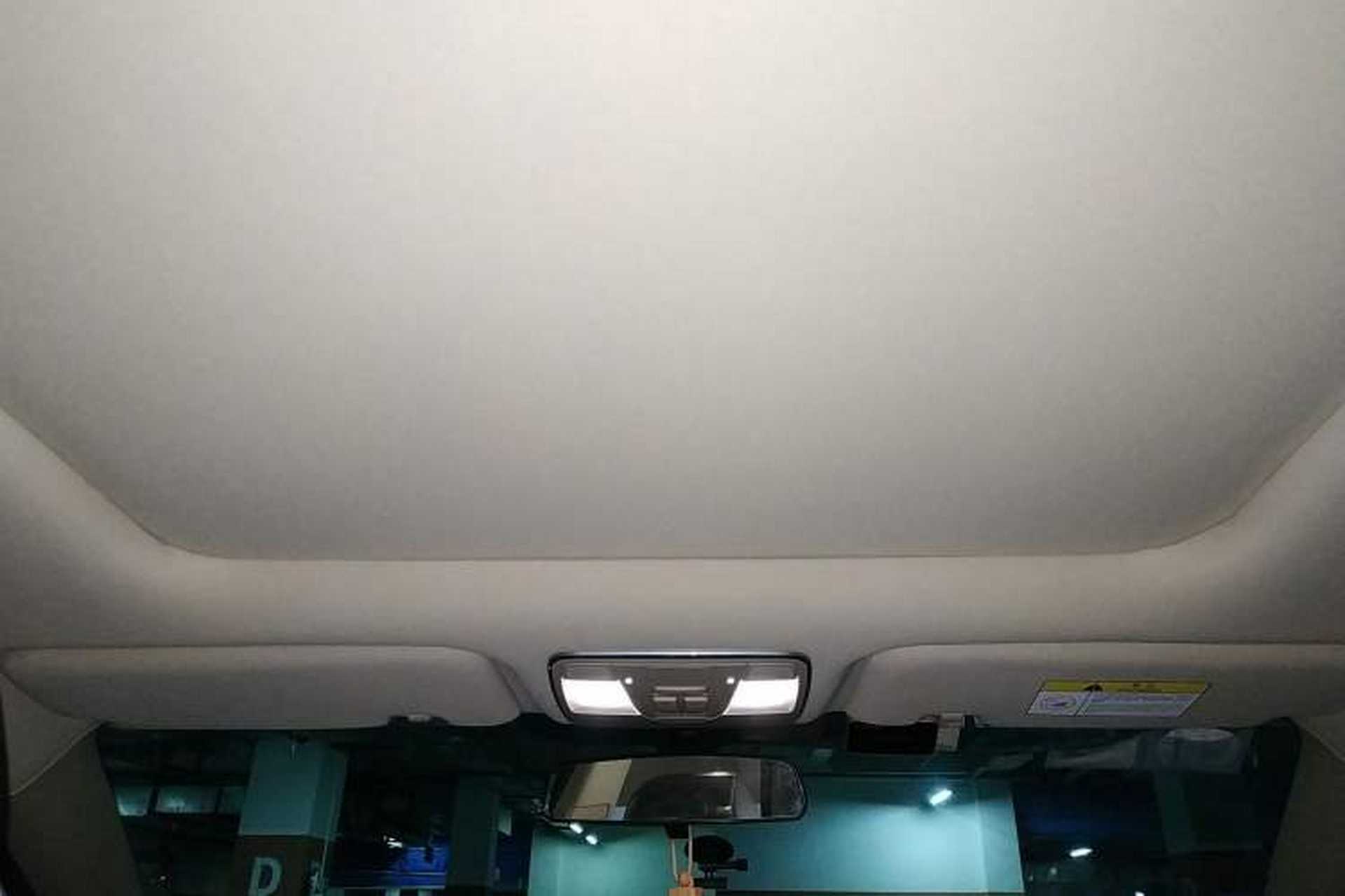 Used CHANGAN Raeton CC 2018 1.5T Automatic Haoya Model China V Standard Headliner