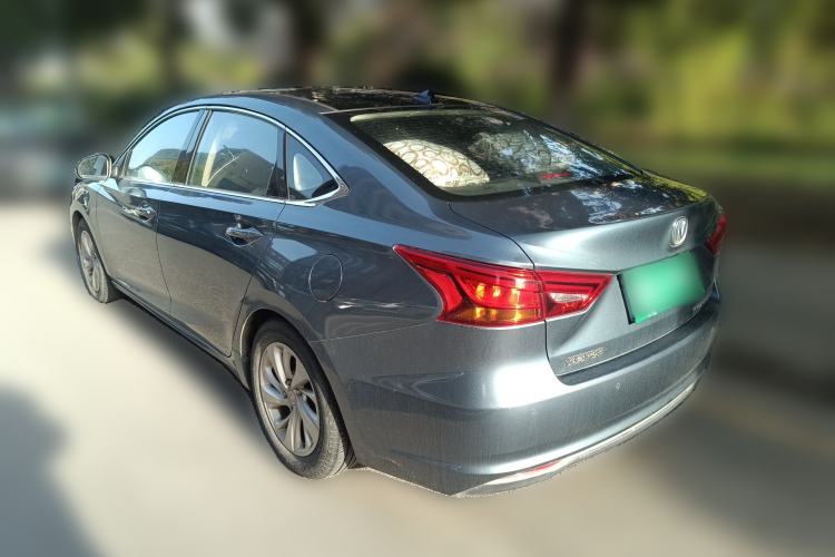 Used CHANGAN Raeton CC 2018 1.5T Automatic Elegant Starry Edition China V Standard Rear Left 45 Deg