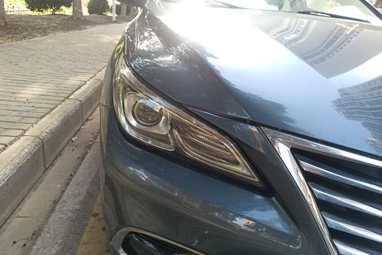 Used CHANGAN Raeton CC 2018 1.5T Automatic Elegant Starry Edition China V Standard Right Front Headlight