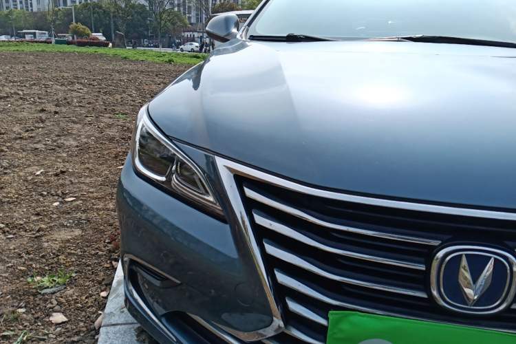 Used CHANGAN Raeton CC 2018 1.5T Automatic Haoya Model Guangmang Edition China V Standard Right Front Headlight