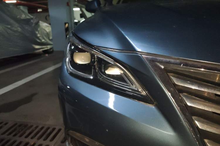 Used CHANGAN Raeton CC 2018 1.5T Automatic Zhiya Model China V Standard Right Front Headlight