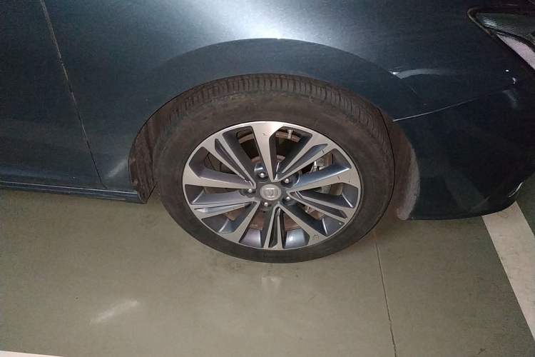 Used CHANGAN Raeton CC 2018 1.5T Automatic Haoya Model China V Standard Right Front Wheel Hub