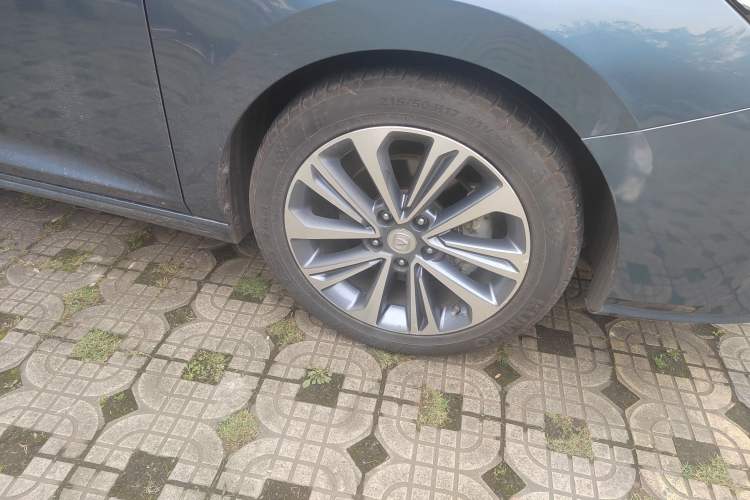 Used CHANGAN Raeton CC 2018 1.5T Automatic Haoya Model China V Standard Right Front Wheel Hub