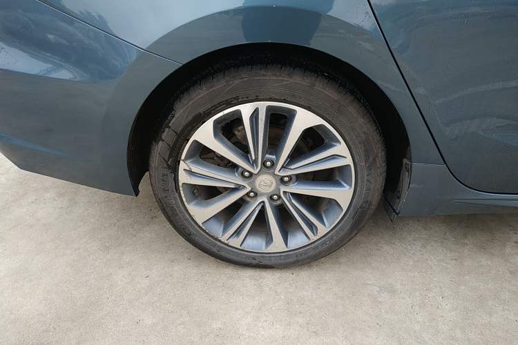 Used CHANGAN Raeton CC 2018 1.5T Automatic Haoya Model China V Standard Right Rear Wheel Hub