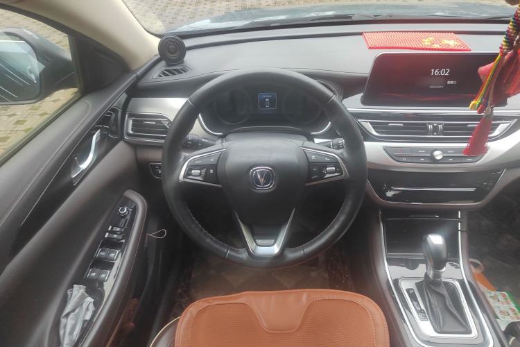 Used CHANGAN Raeton CC 2018 1.5T Automatic Haoya Model China V Standard Steering Wheel