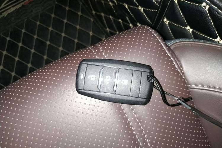 Used CHANGAN Raeton CC 2018 1.5T Automatic Haoya Model China V Standard Vehicle Key