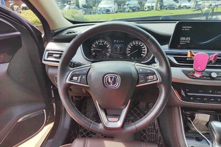 Used CHANGAN Raeton CC 2018 1.5T Automatic Haoya Model Guangmang Edition China V Standard Steering Wheel