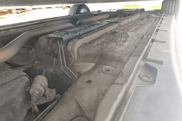 Used CHANGAN Raeton CC 2018 1.5T Manual Luxury Model China V Standard Chassis Rear Left