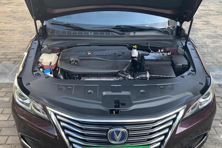 Used CHANGAN Raeton CC 2018 1.5T Manual Elegant Model China V Standard Engine Bay
