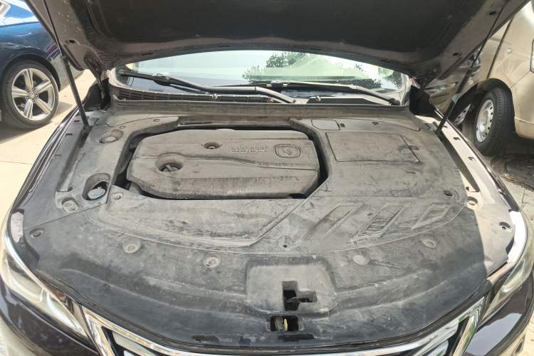Used CHANGAN Raeton CC 2018 1.5T Automatic Zhiya Model China V Standard Engine Bay
