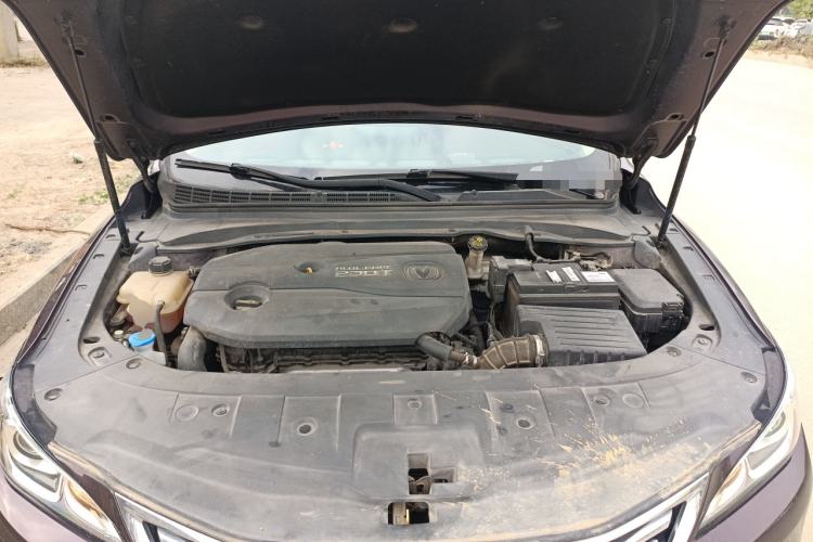 Used CHANGAN Raeton CC 2018 1.5T Manual Elegant Model China V Standard Engine Bay