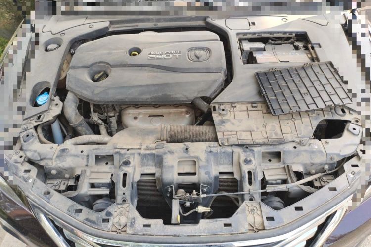 Used CHANGAN Raeton CC 2018 1.5T Automatic Zhiya Model China V Standard Engine Bay