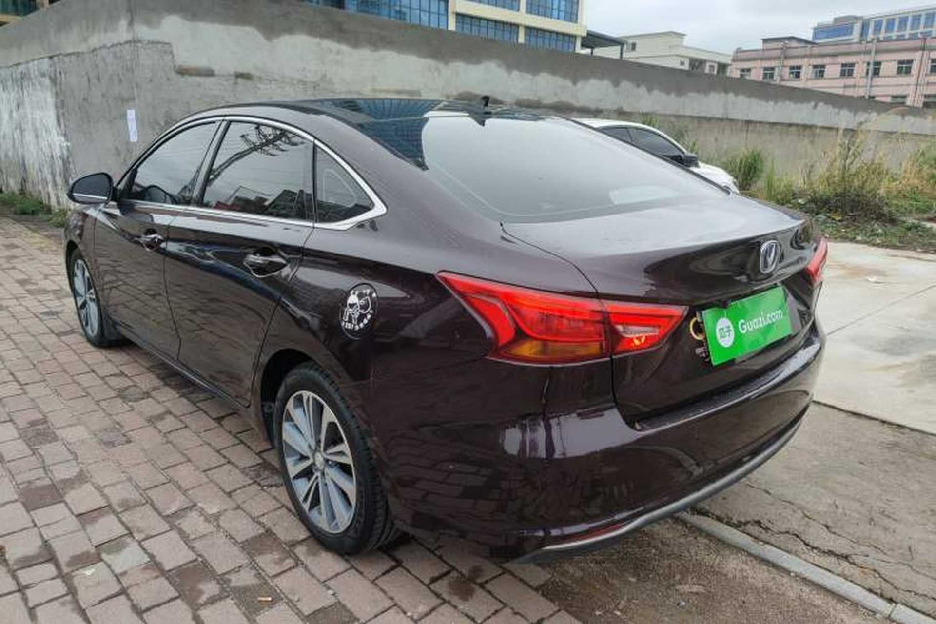 Used CHANGAN Raeton CC 2018 1.5T Manual Luxury Model China V Standard Exterior 2